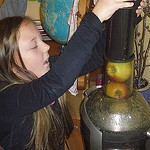 Obstsaftpressen im Herbst