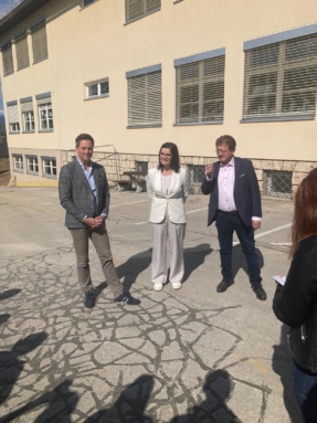 009 am 2026-04-23 at